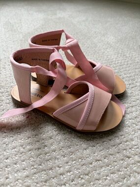 Repetto girls patent pink petit rat sandals